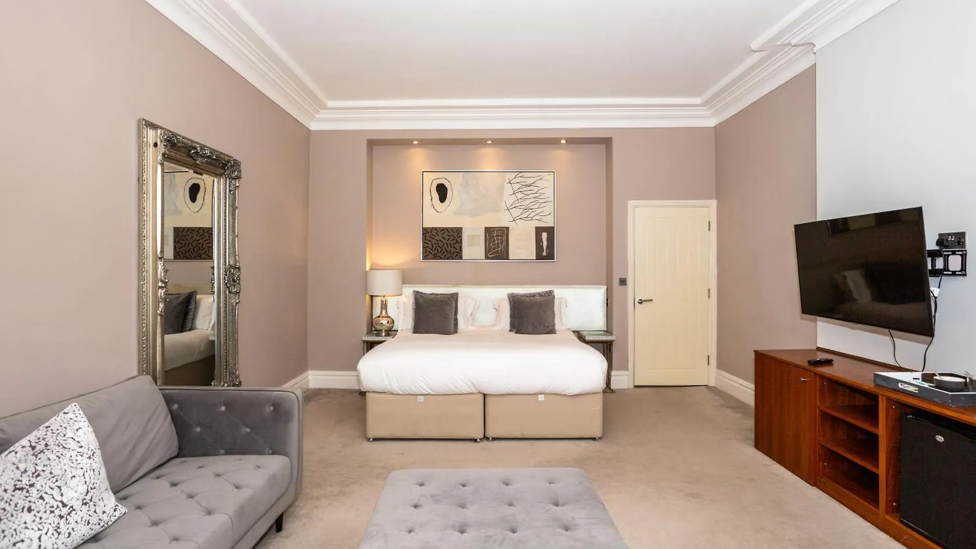 Coffico Hotel Cardiff